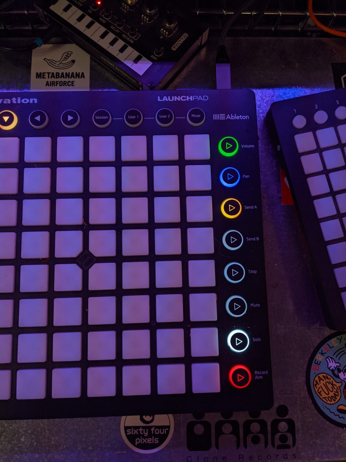 right-column-buttons